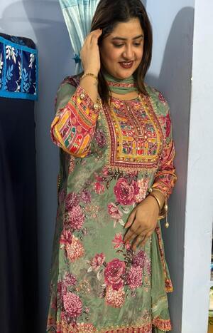 Independent Call Girls in Shimla